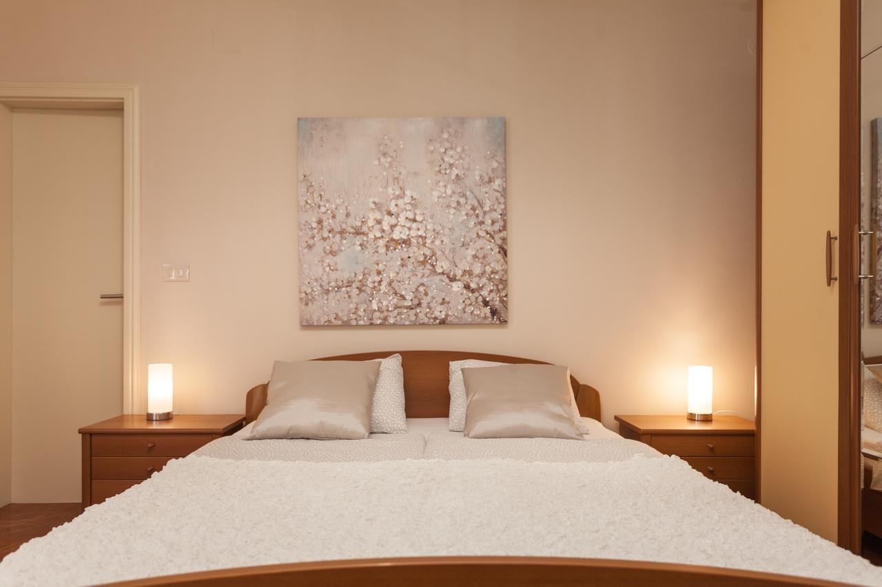 רוביני Apartments Alice מראה חיצוני תמונה