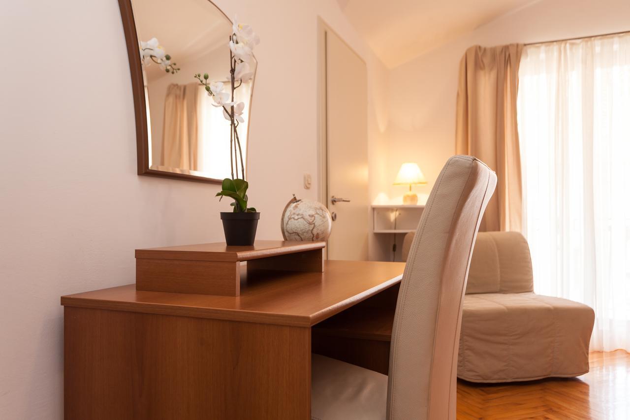 רוביני Apartments Alice מראה חיצוני תמונה