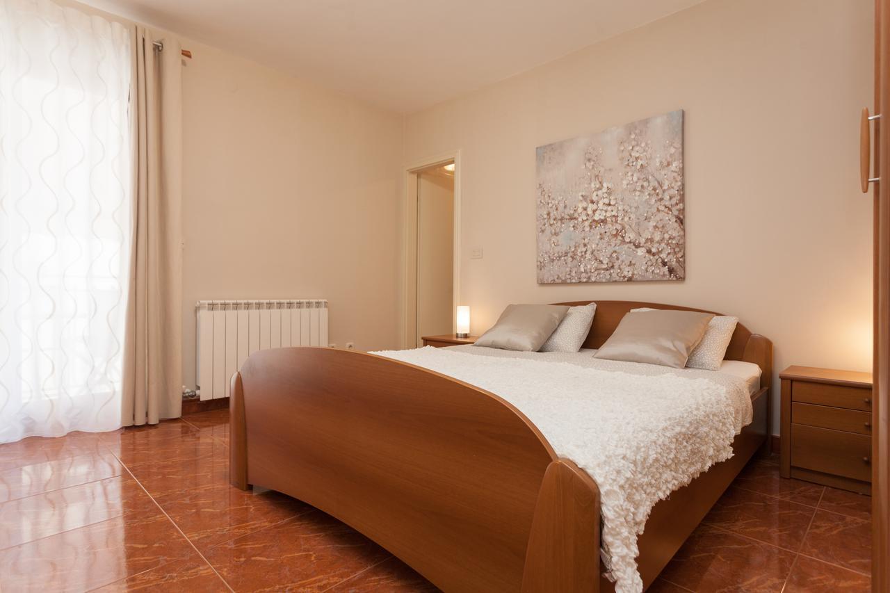 רוביני Apartments Alice מראה חיצוני תמונה