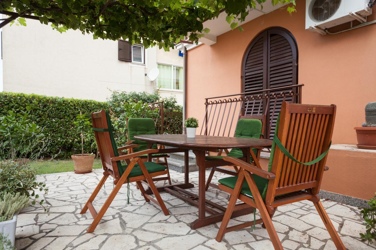 רוביני Apartments Alice מראה חיצוני תמונה